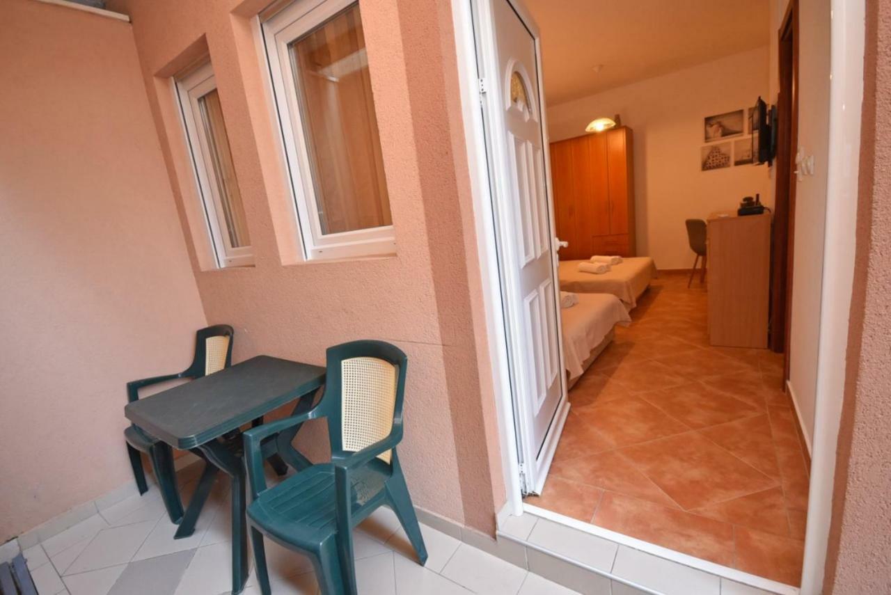 Apartment Anja تْشيرسيك نوفي المظهر الخارجي الصورة